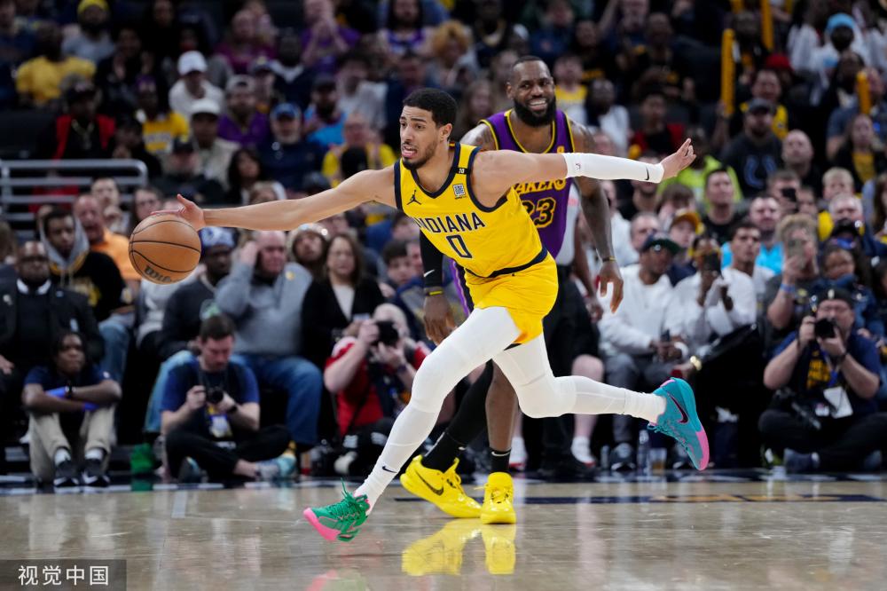 中场和前锋 中场和前锋