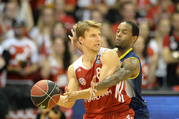 段便展现出 段便展现出