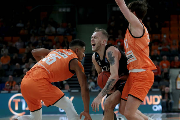 在当今激烈 在当今激烈