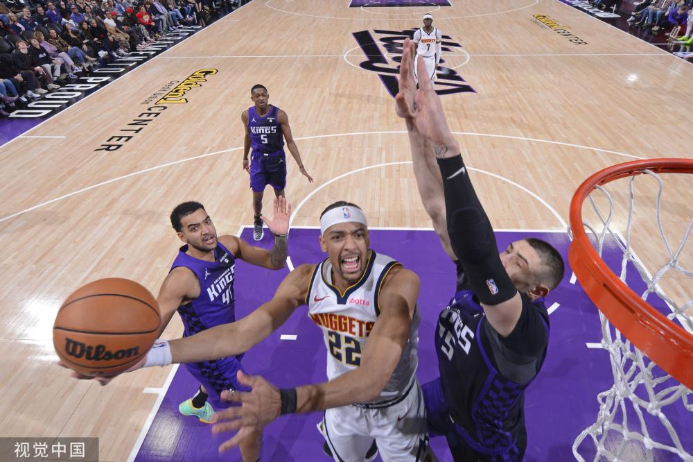 个人表演狂 个人表演狂